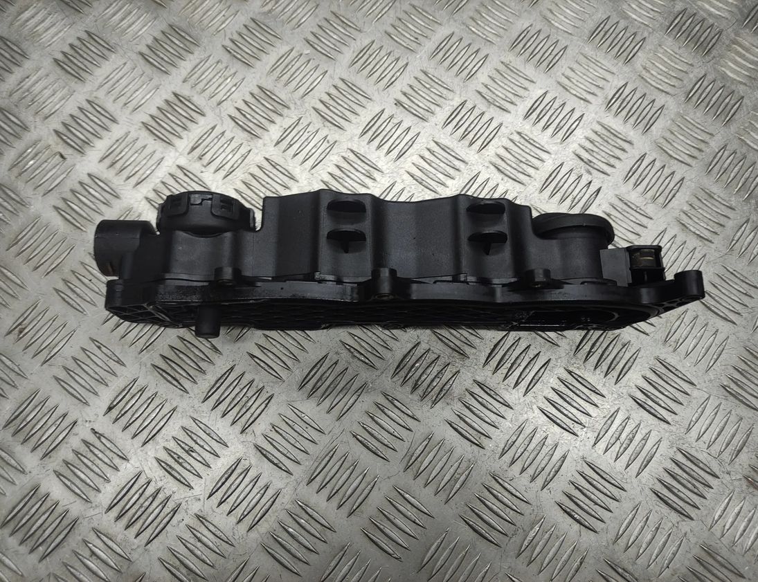 FORD Focus 2 generation (2004-2011) Крышка клапана 9651815680 25179353