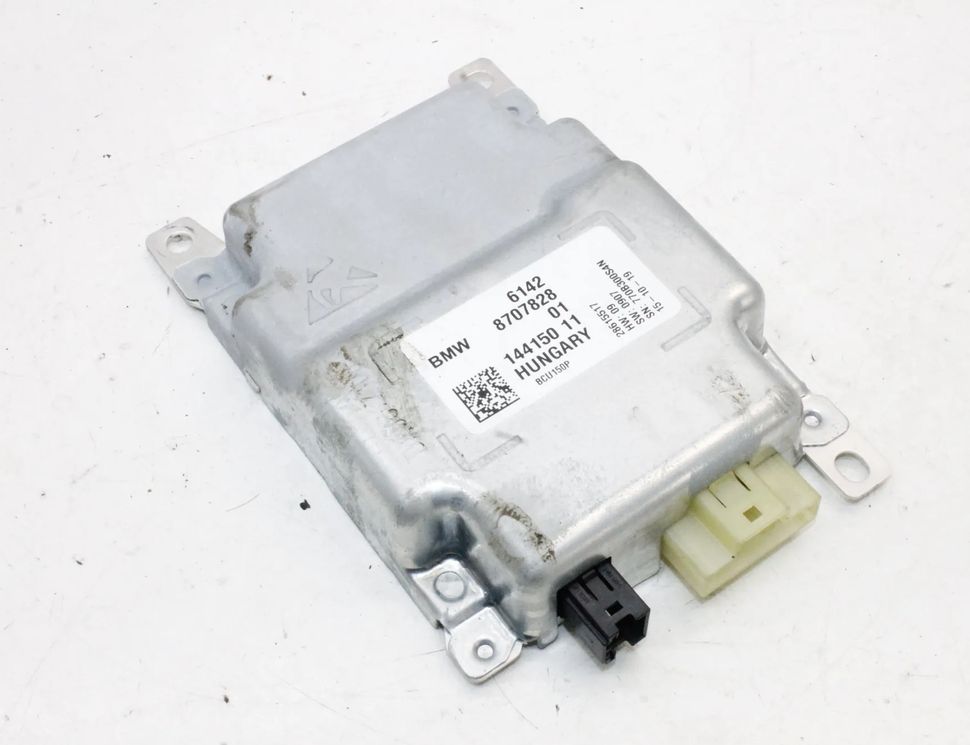 BMW 5 Series G30/G31 (2016-2023) Other Control Units 8707828 28137833