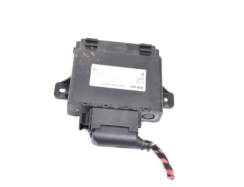 AUDI A8 D4/4H (2010-2018) Voltage Control Unit 8K0959663C 11787414