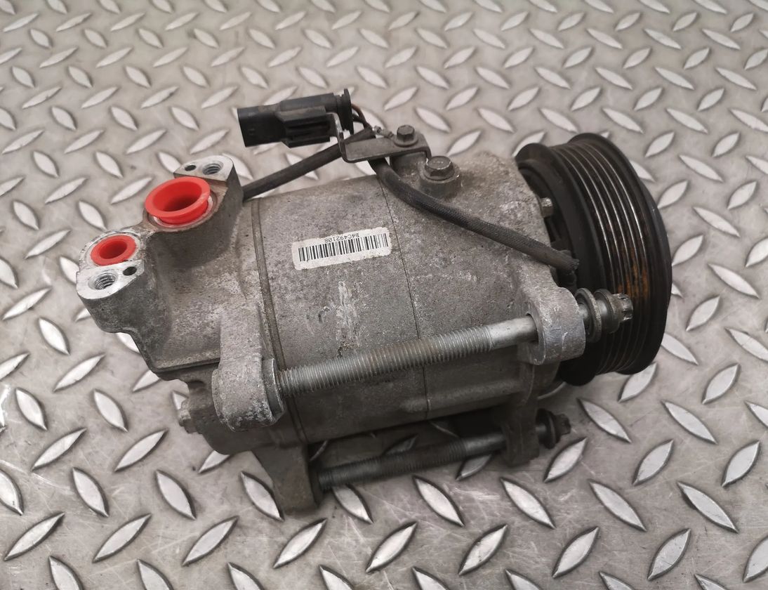 BMW 4 Series F32/F33/F36 (2013-2020) Hасос кондиционера 9295050,141205-0595,211375 25684690