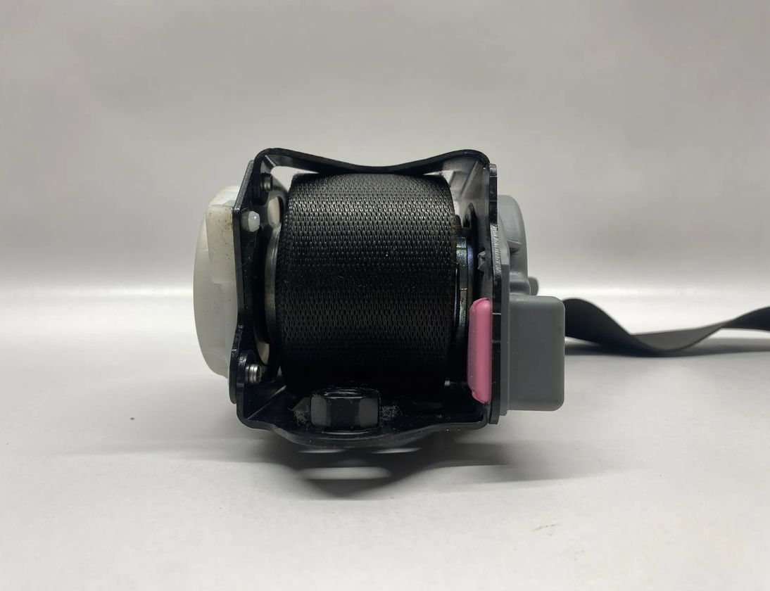 BMW X3 F25 (2010-2017) Ремень безопасности передний левый 7258431,S1725843104,3052985,30577152,306961299001AD,72117258431 22419342