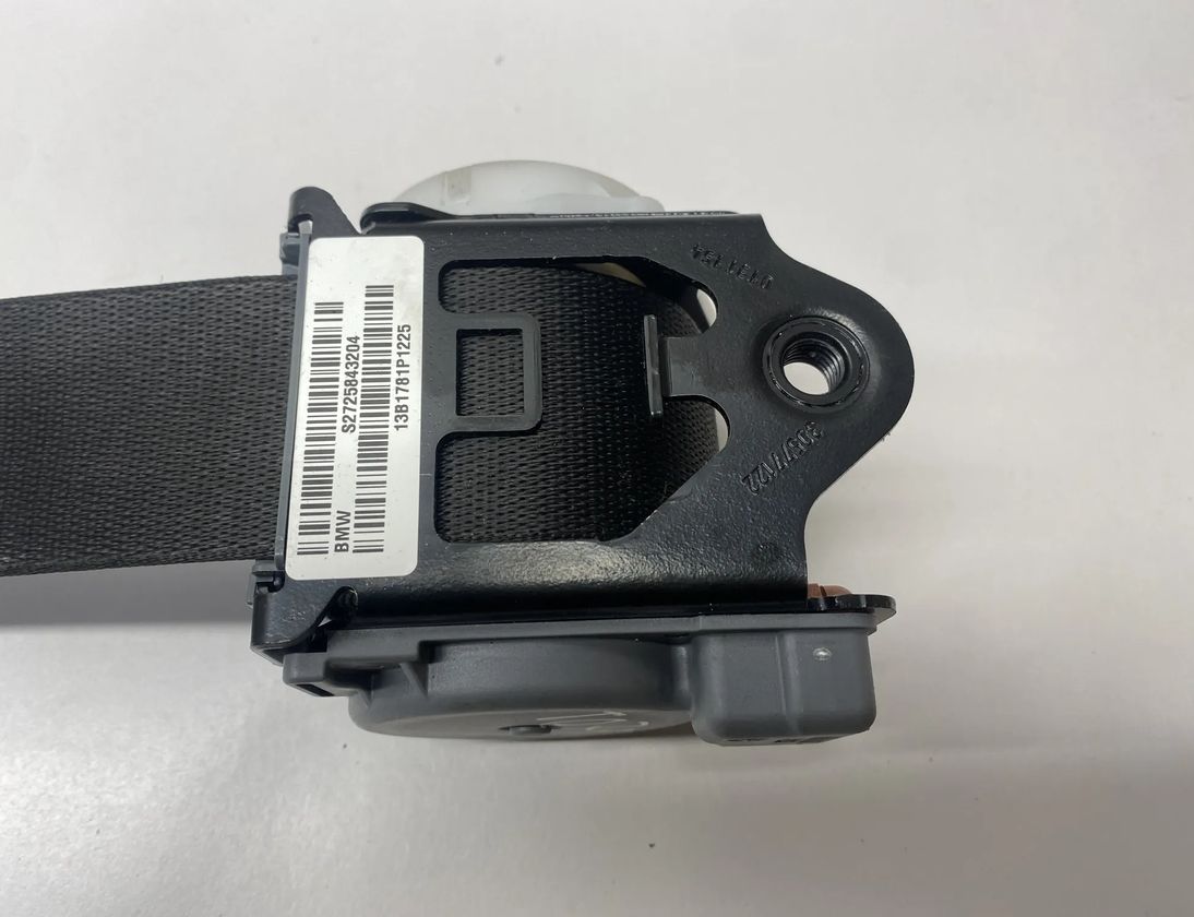 BMW X3 F25 (2010-2017) Ремень безопасности передний правый 7258432,3052985,306961399001AD,S2725843204,30577122,013T154 22420222