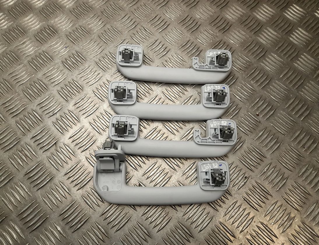 PEUGEOT 3008 2 generation (2017-2023) Комплект ручек на крышу (внутренняя) 018 23491218