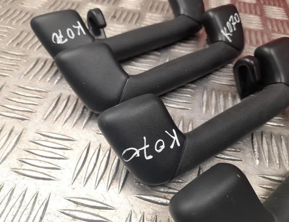 LEXUS UX 1 generation (2018-2023) Комплект ручек на крышу (внутренняя) 070 30136280