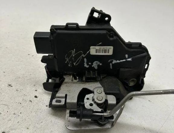 AUDI A6 C6/4F (2004-2011) Замок передней левой двери 4B1837015G 30590359