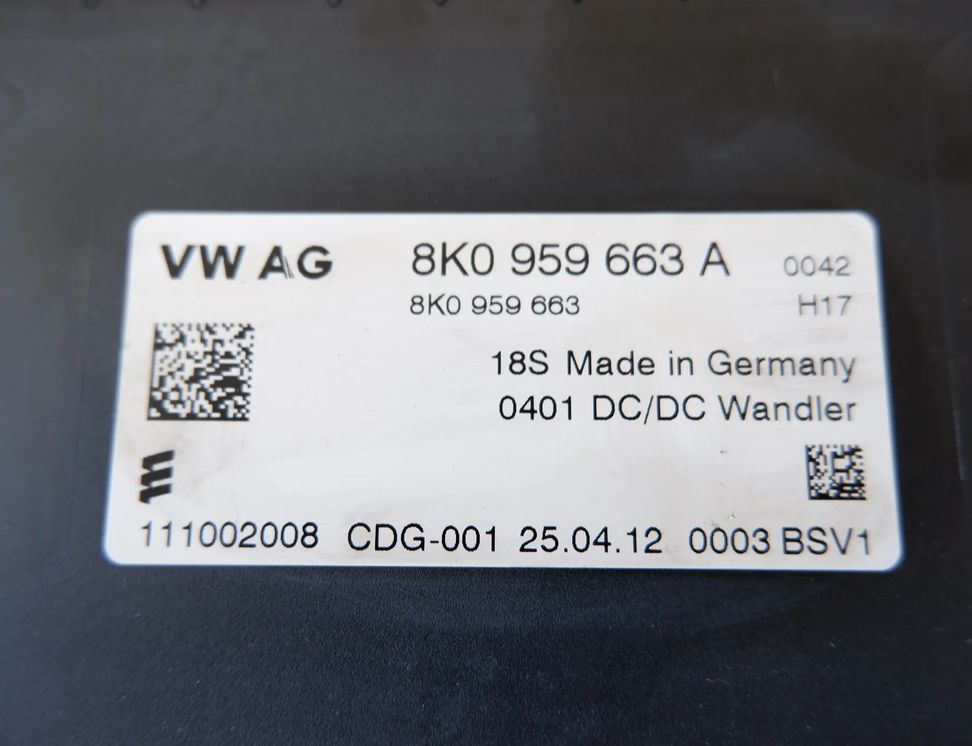 AUDI A8 D4/4H (2010-2018) Voltage Control Unit 8K0959663A,8K0959663 13509834