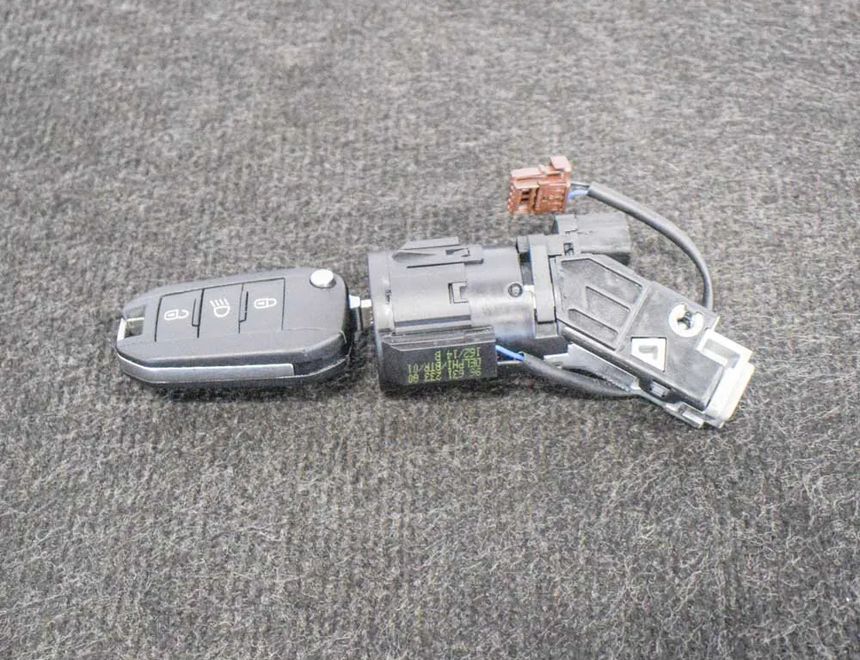 PEUGEOT 208 Peugeot 208 (2012-2015) Ignition Lock 9663123380,9673257480,9674001080 10601921