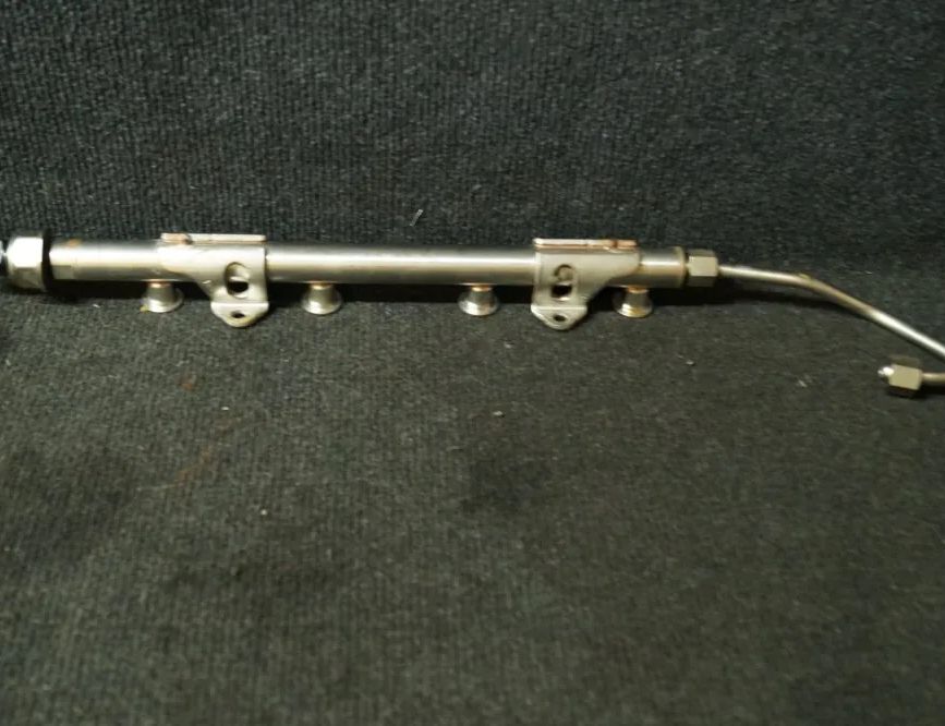 VOLKSWAGEN Golf 7 generation (2012-2024) Топливная рейка 04E133320D 1886283