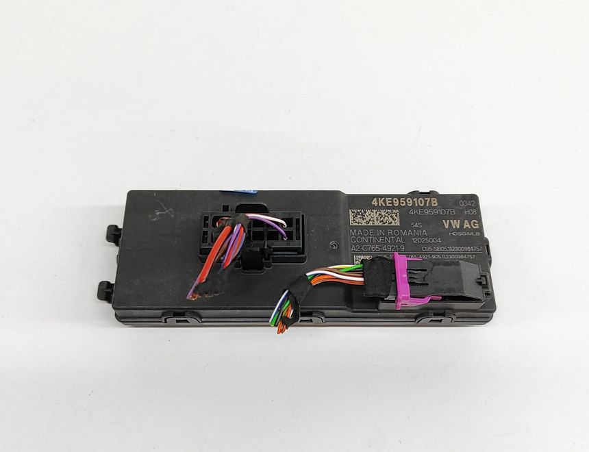 SKODA Enyaq 1 generation (2020-2023) Блок управления крышки багажника A2C76549219,4KE959107B 28882115