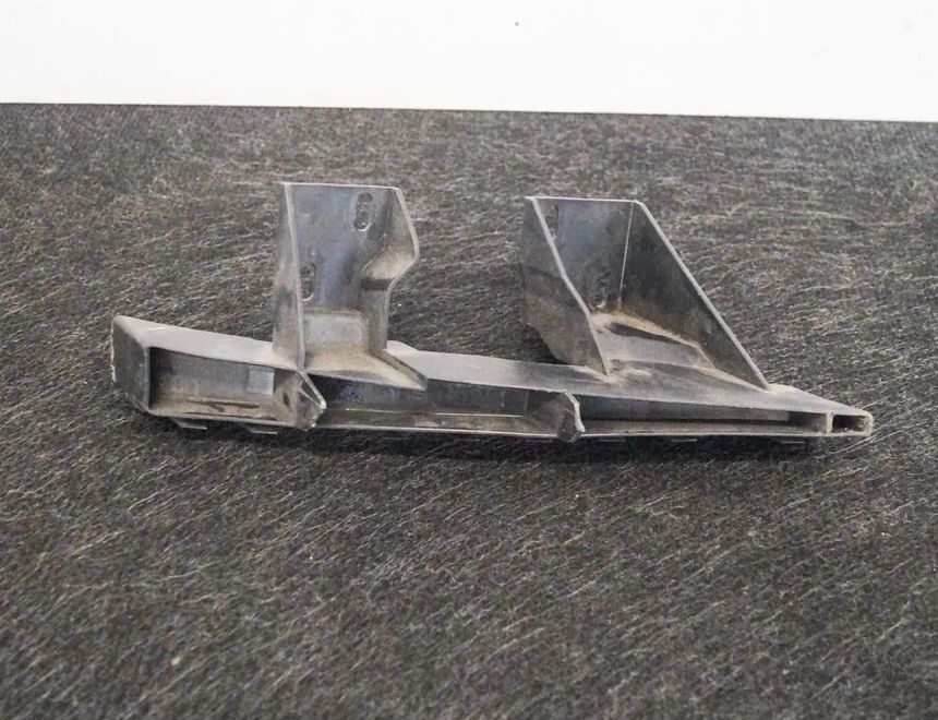 AUDI Q7 4L (2005-2015) Front Left Bumper Bracket 4L0807333A 2893150