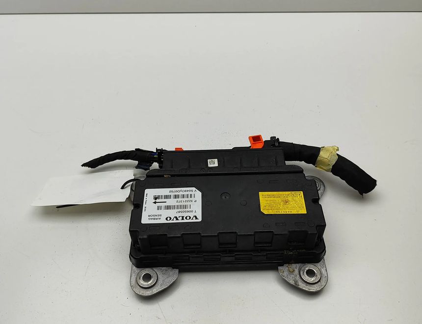 VOLVO XC60 2 generation (2017-2024) Блок SRS 32221372,P32221372 29042099