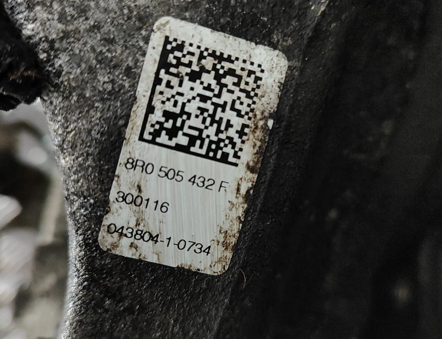 AUDI A6 C7/4G (2010-2020) Rear Right Wheel Hub 8R0505432F 30076434