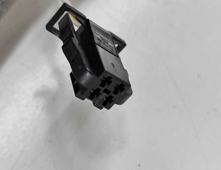 VOLKSWAGEN Passat B8 (2014-2023) Замок передней левой двери 5NB837015C,5NB837015 30194994