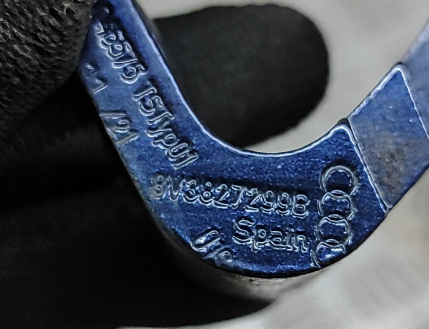 AUDI Q3 F3 (2018-2024) Right Side Bootlid Hinge 8V3827299B 31055216