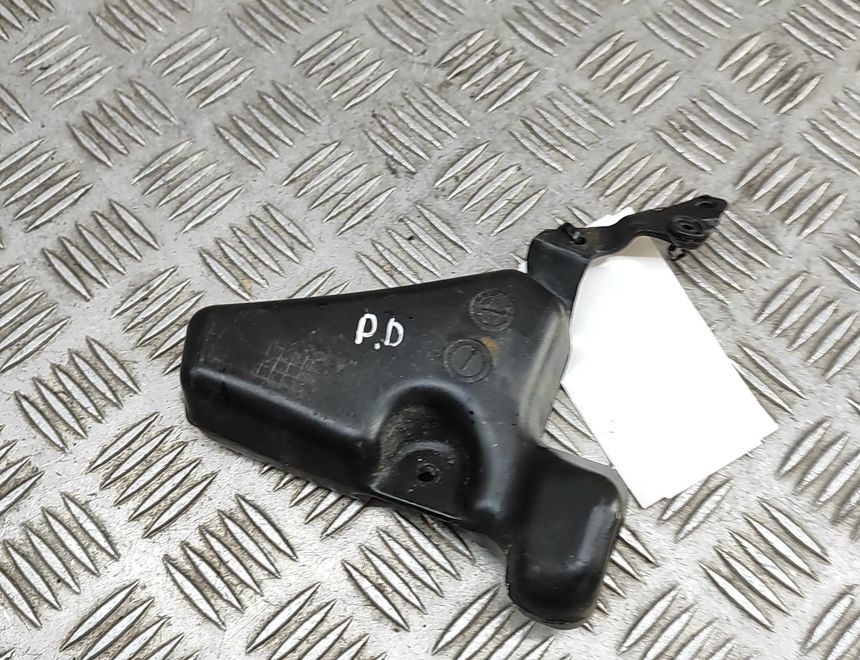 HONDA CBR (1983-2016) 2 generation (2004-2011) Расширительный бак 31319944