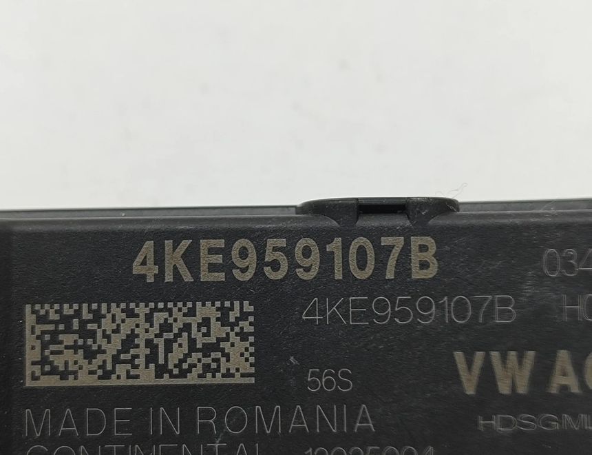 SKODA Enyaq 1 generation (2020-2023) Блок управления крышки багажника 4KE959107B 31639826