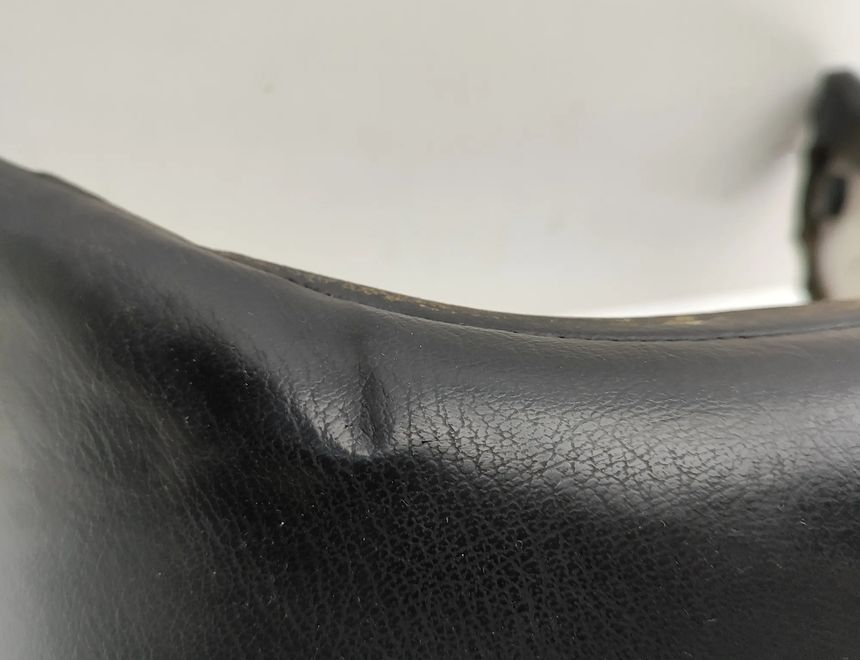 HONDA ST Front rider seat saddle bench 31656300