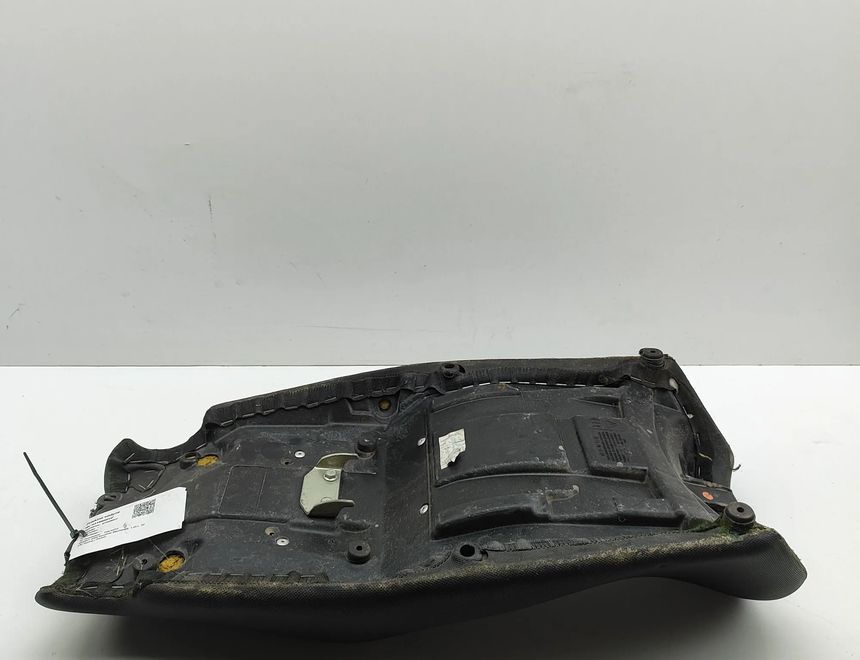 TRIUMPH SPRINT 4 generation (2012-2020) Front rider seat saddle bench 2303007 31660010