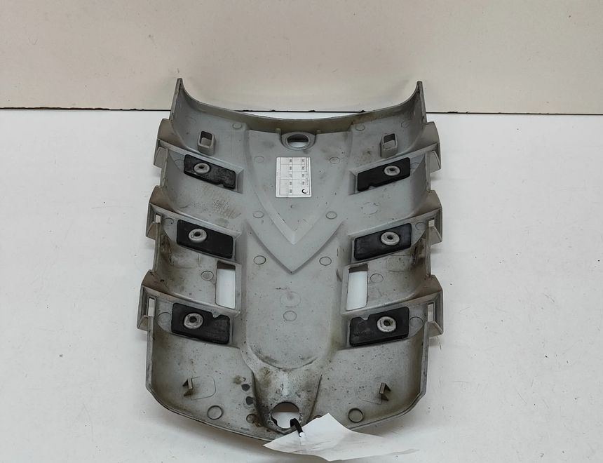 BMW R 1200 Кожух заднего обтекателя 7667670 32019653