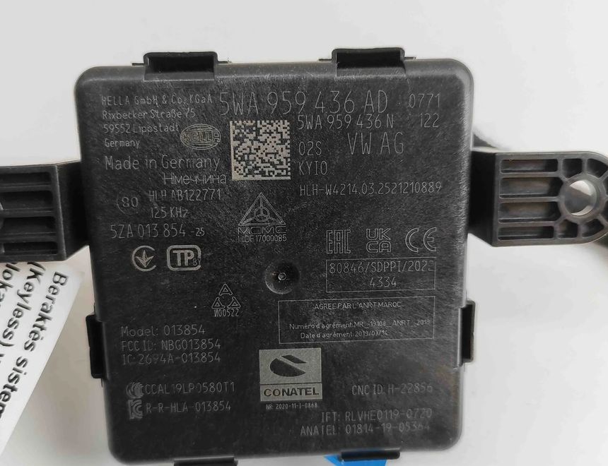 VOLKSWAGEN Блок управления без ключа 5WA959436N,51A01385425,5WA959436AD 32380951