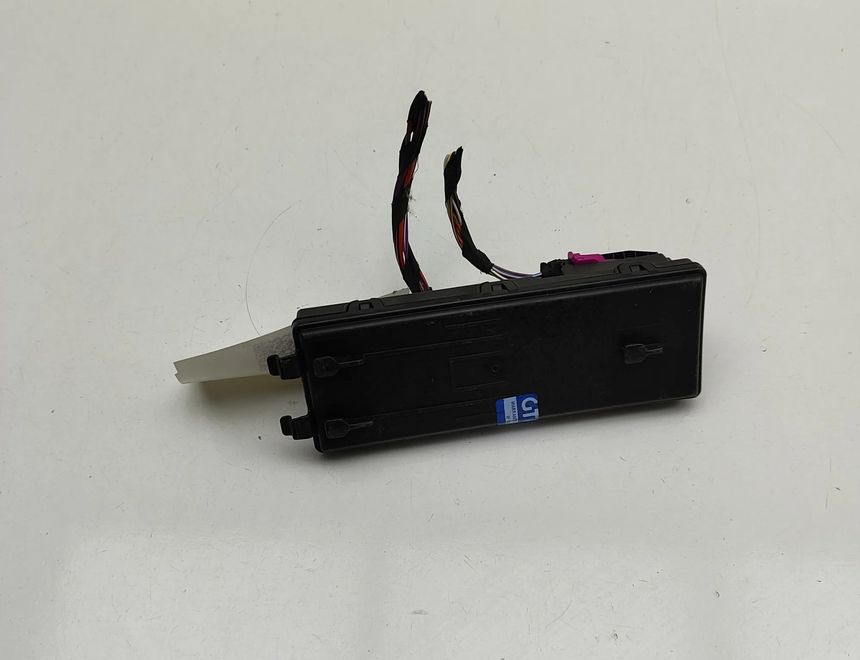 SKODA Enyaq 1 generation (2020-2023) Блок управления крышки багажника 4KE959107B,A2C76549219 32699390