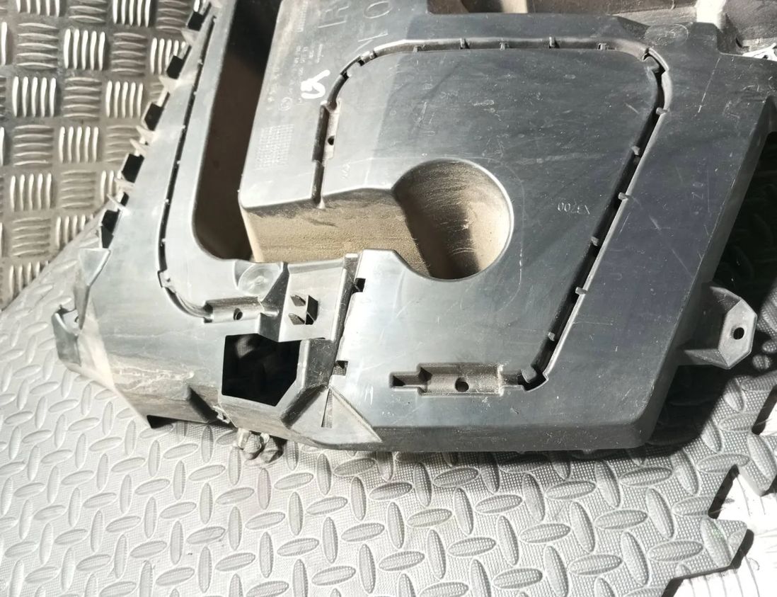 BMW 5 Series Gran Turismo F07 (2010-2017) Держатель заднего бампера правый 7201218,15857711 30081382