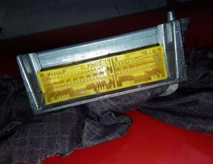 CITROËN C-Crosser 1 generation (2007-2013) Блок SRS P8635A053,TDPME2617P1124 25550964