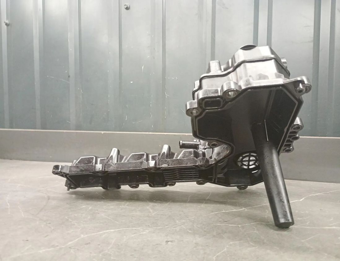 PEUGEOT 308 T7 (2007-2015) Крышка клапана 9808923780 30173060