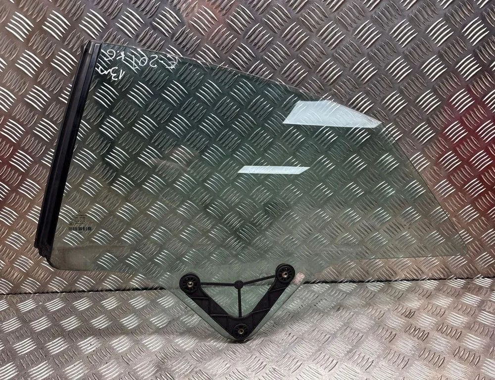 MERCEDES-BENZ E-Class W212/S212/C207/A207 (2009-2016) Фортачка задняя правая DOT24M62AS2,43R00050 30498271