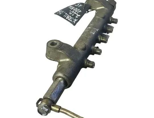 NISSAN X-Trail T30 (2001-2007) Топливная рейка 6100,06H08 27011035