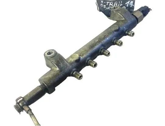 NISSAN X-Trail T30 (2001-2007) Топливная рейка 10F23,6100 27011044