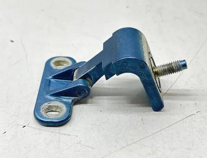 VOLKSWAGEN Passat B8 (2014-2023) Left Side Bootlid Hinge 8V3827299B 27252886