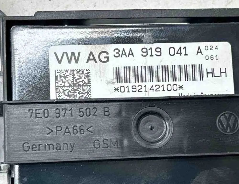 VOLKSWAGEN Transporter T5 (2003-2015) Другие блоки управления 7E0971502B,0192142100,3AA919041A 32681917