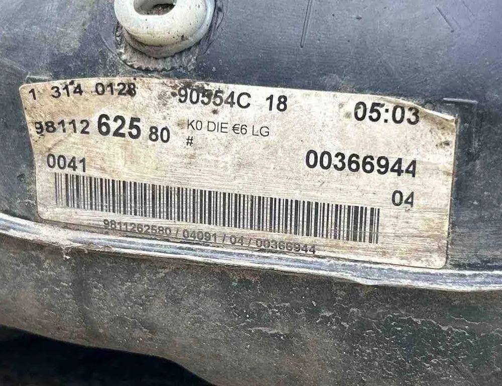 PEUGEOT Traveller 1 generation (2017-2023) Fuel Tank 00366944,9813706980,9811262580,9813706780,9813707080,9813706880,90554C 32690181