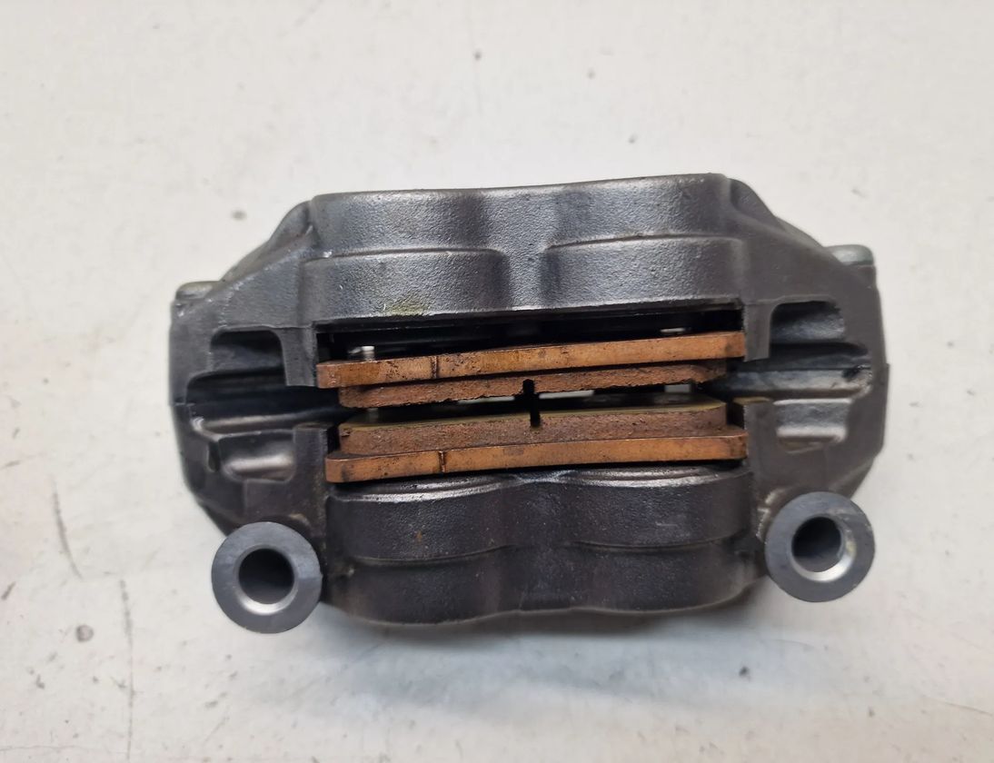 KTM DUKE 8T (2007-2016) Передний правый боковой тормозной суппорт 63613016000,21402800580 29083948