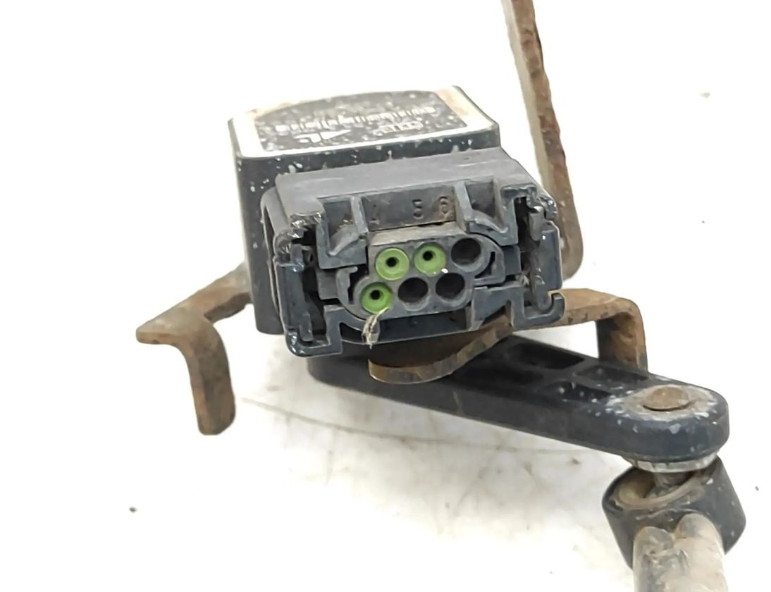 PEUGEOT 407 1 generation (2004-2010) Front Right Level Sensor 1307213000 29142650