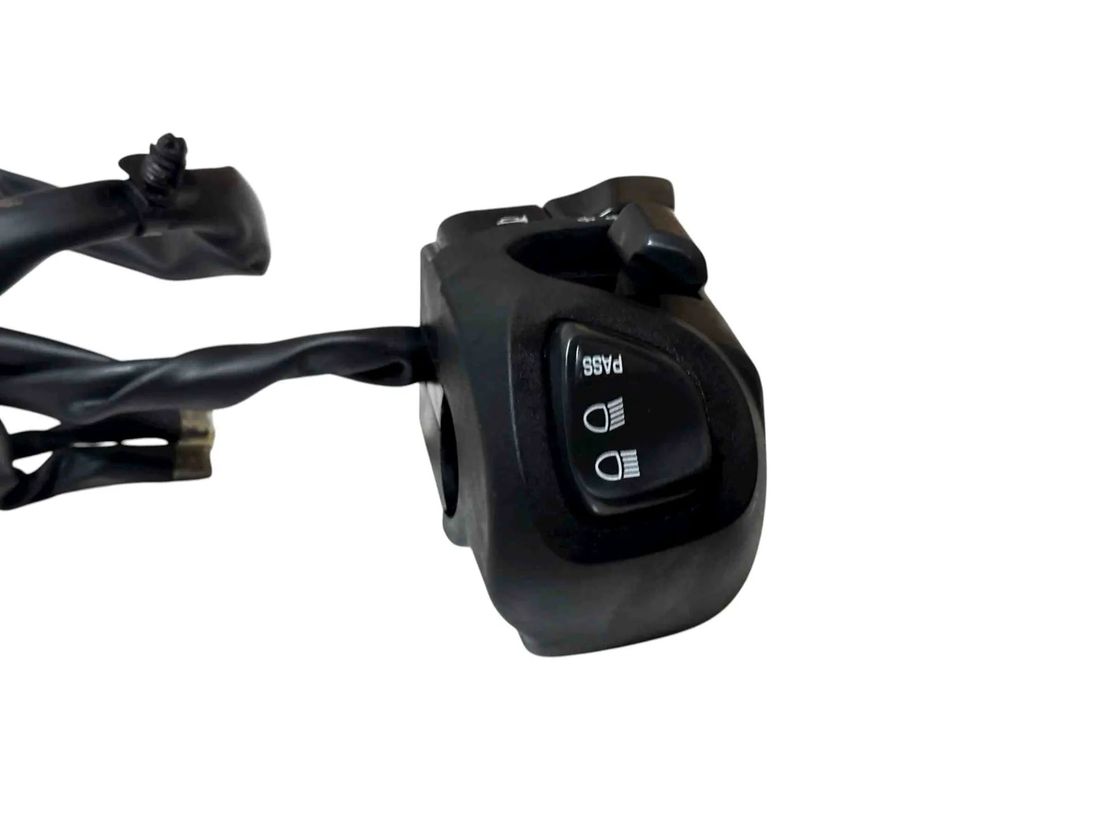 YAMAHA X-MAX Фары левой стороны переключателя передач B74H39630000 32575671