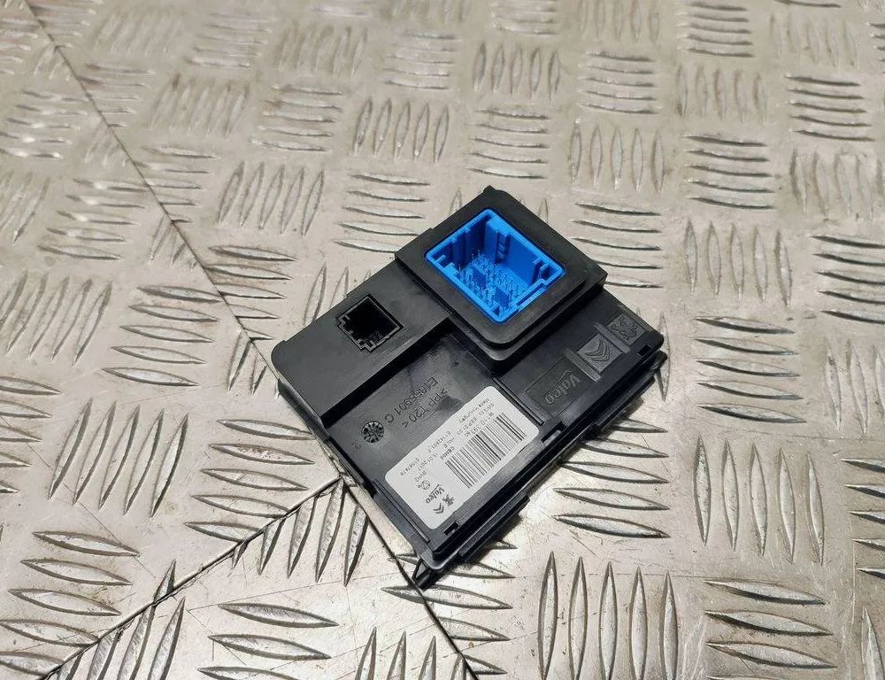 PEUGEOT Expert 3 generation (2017-2023) Блок управления Комфорт 9811039380,E1142803F 30572520
