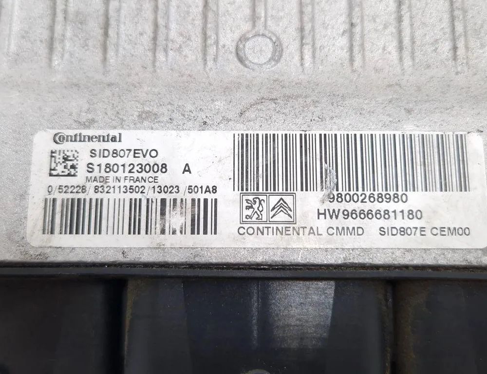 PEUGEOT 208 Peugeot 208 (2012-2015) Блок управления двигателем 966681180,9800268980 30573946