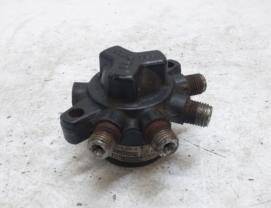 NISSAN Micra K12 (2002-2010) Топливная рейка P9144Z010D 27723156