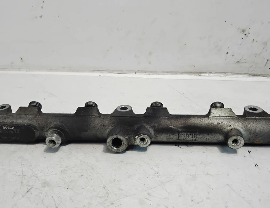 PEUGEOT 607 1 generation (2000-2008) Топливная рейка 0445214017 27725054