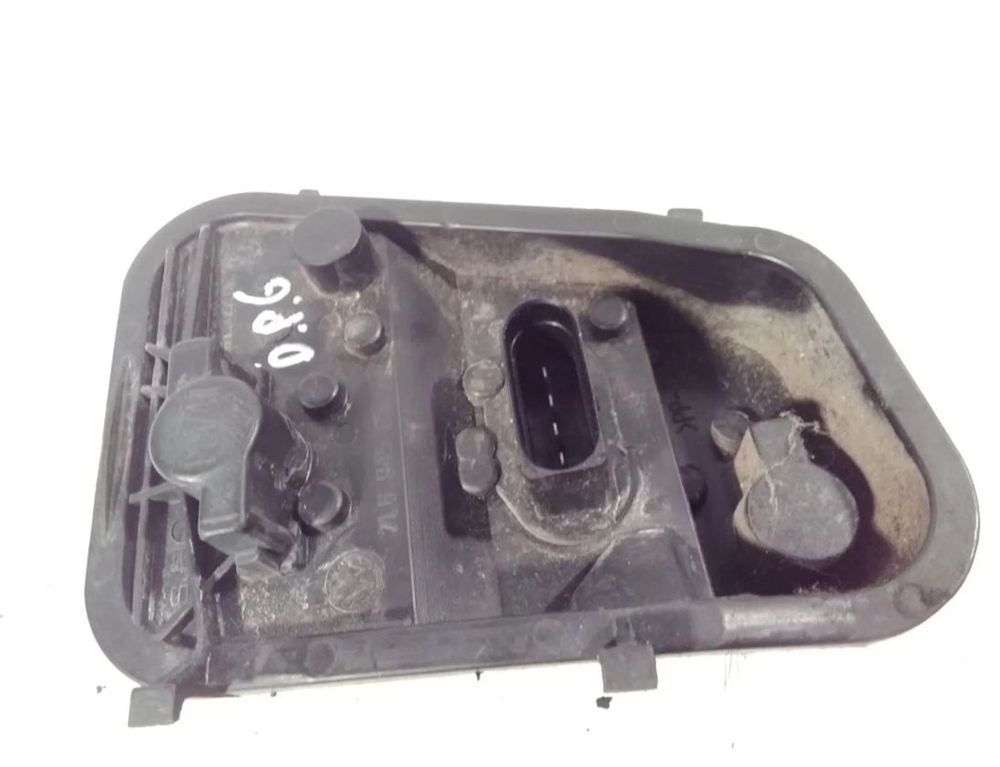 VOLKSWAGEN Touareg 1 generation (2002-2010) Контакт задних фонарей 7L6945258 28533015