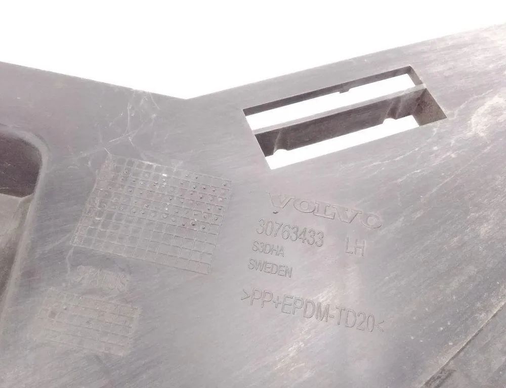 VOLVO XC60 1 generation (2008-2017) Left Headlight Bracket Mount 30763433 32105898