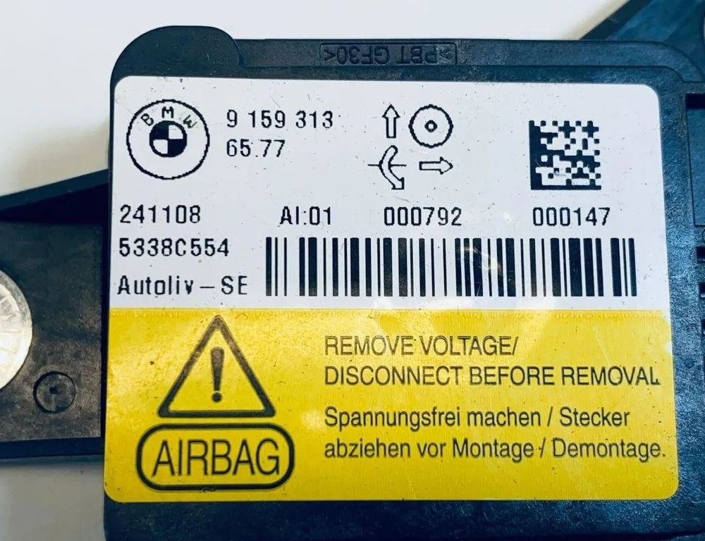 BMW 7 Series F01/F02 (2008-2015) Rear Left Crash Sensor 9159313 30679437