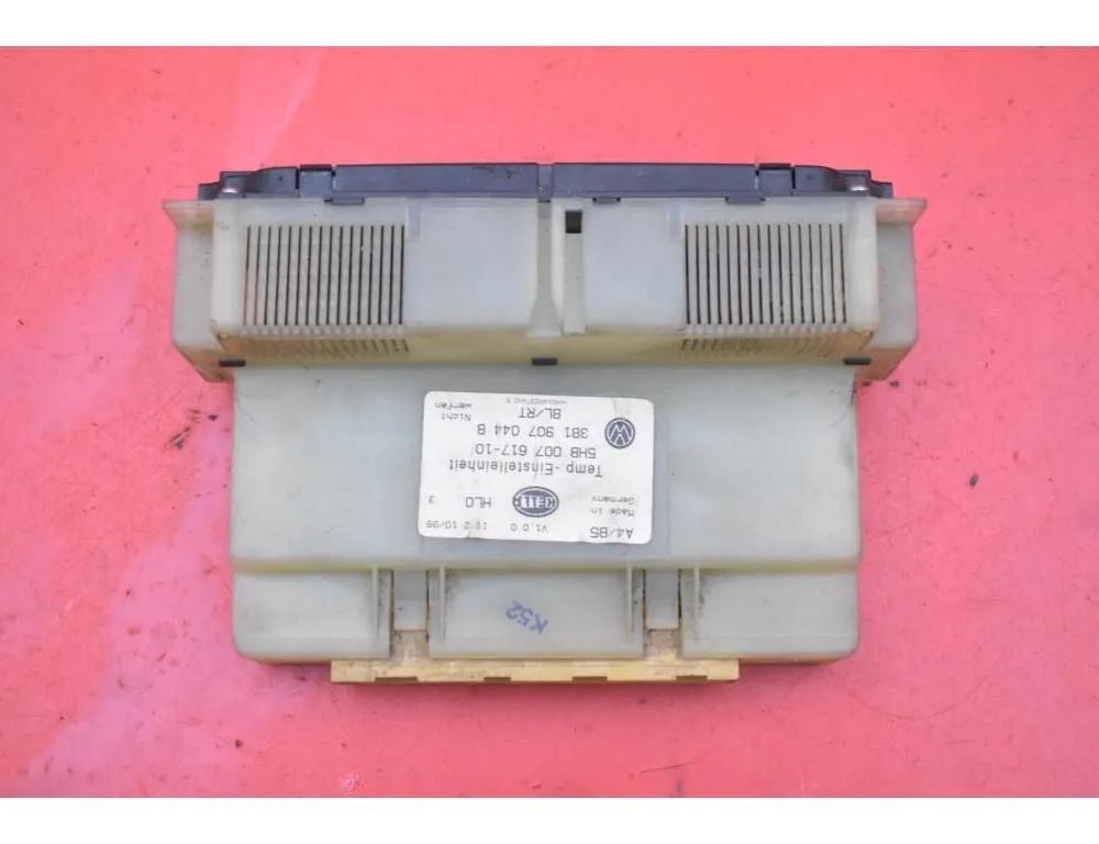 VOLKSWAGEN Golf 4 generation (1997-2006) Climate Control Unit 3B1907044B 28494189