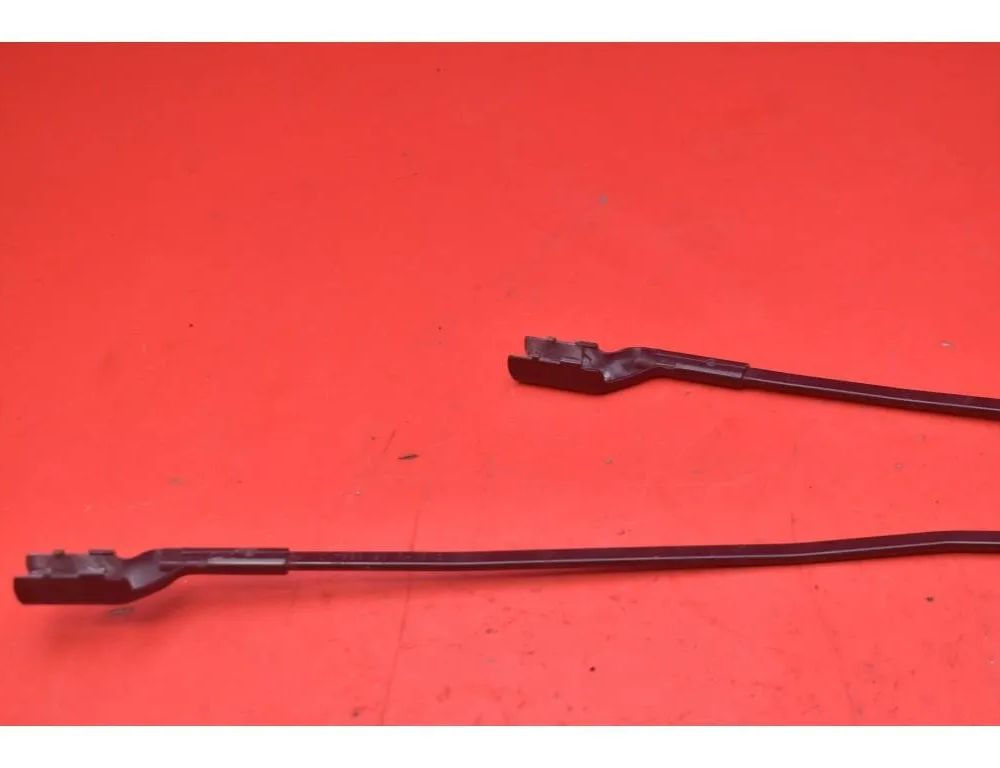 SEAT Mii 1 generation (2011-2023) Front Wiper Arms 1S1955409B 29060715