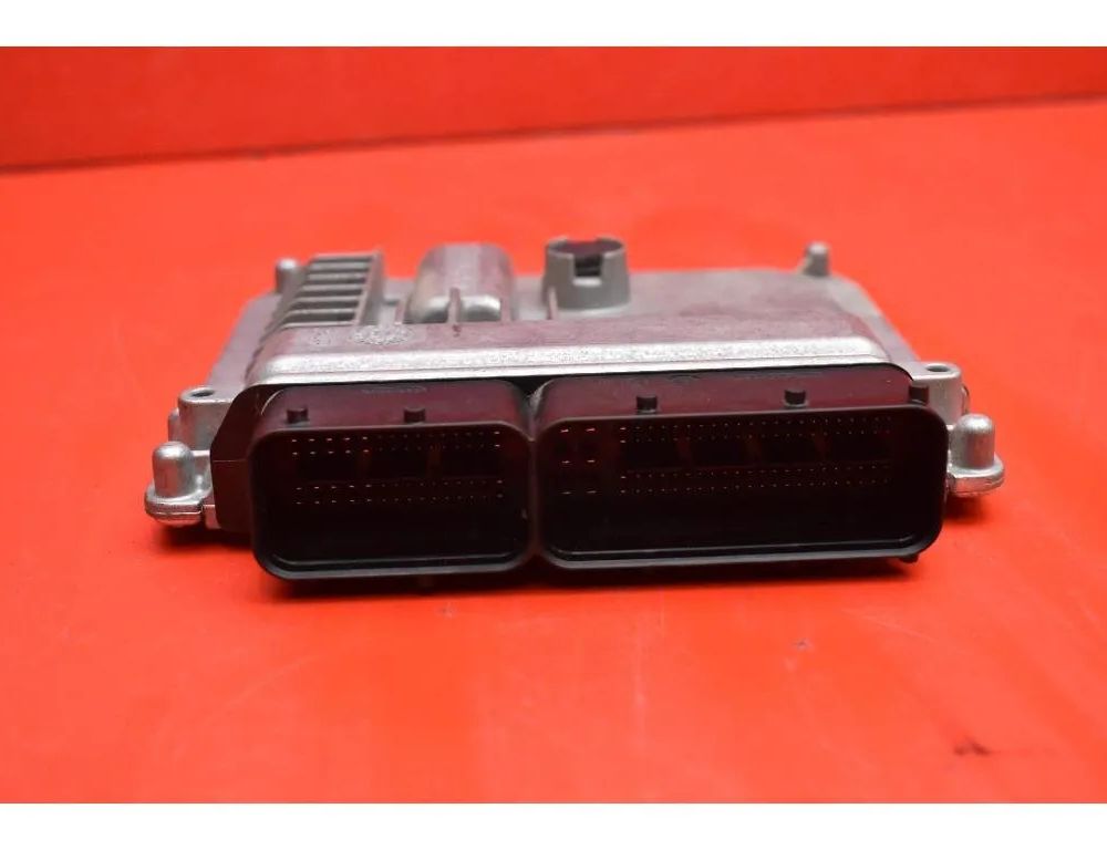 SKODA Octavia 3 generation (2013-2020) Блок управления двигателем 04L907445G 31312338