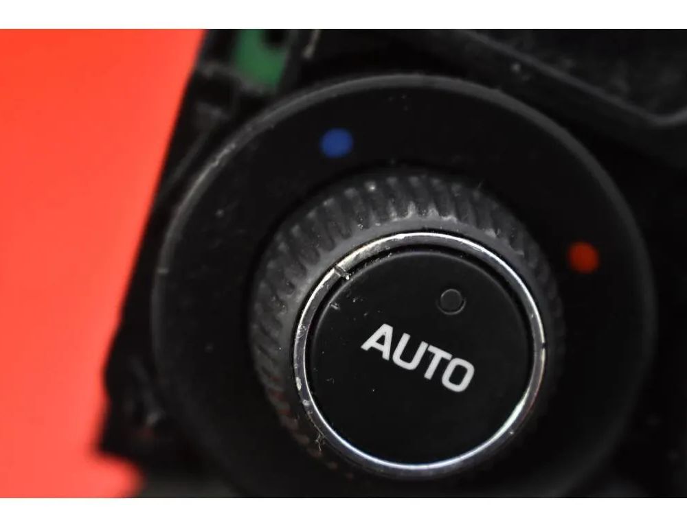 PEUGEOT 308 T7 (2007-2015) Climate  Control Unit 96718462XT 31983967