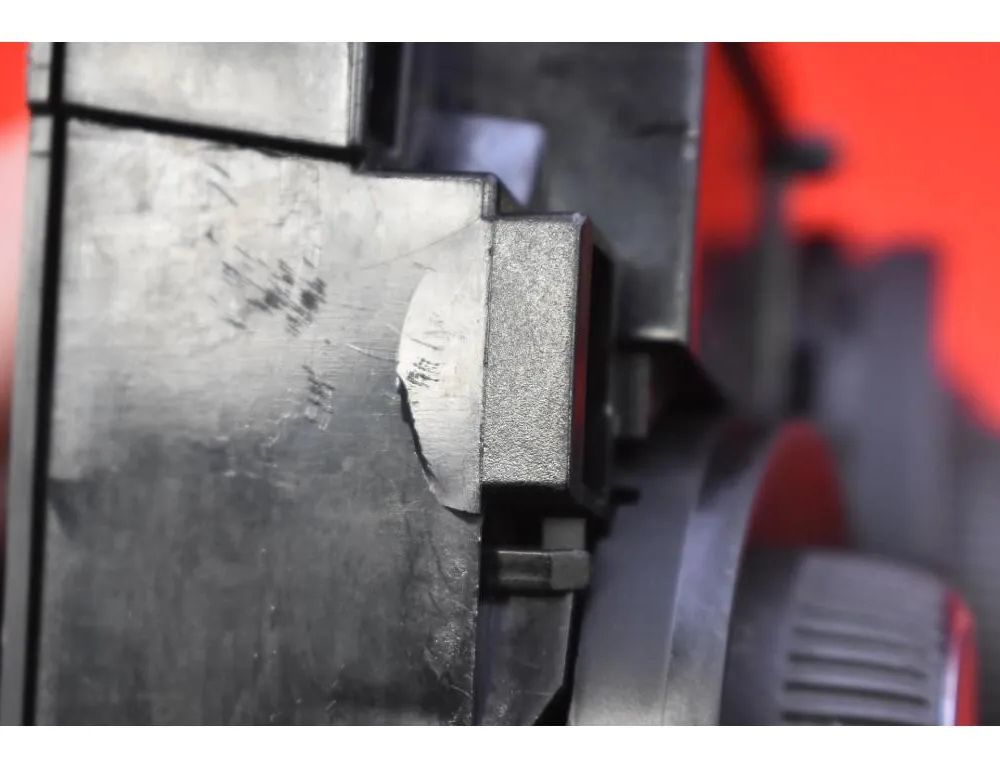 PEUGEOT 308 T7 (2007-2015) Pегулятор климы 96850724XT 32811713