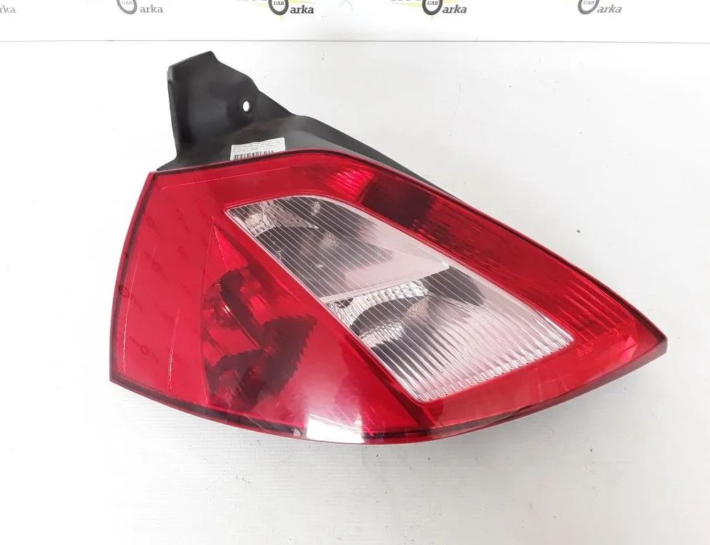 RENAULT Megane 2 generation (2002-2012) Rear Left Taillight 8200073236 31719235